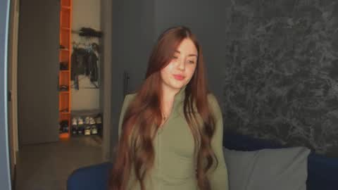 Snapshot of msmexika chatting on November 24, 2025, 12:05 pm Lucy online show from November 24, 2025, 12:05 pm