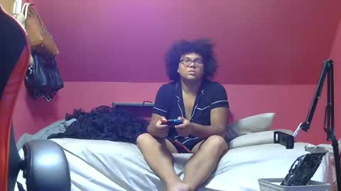 Morgan Mills online show from August 4, 2026, 10:12 pm
