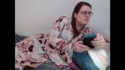 MspluraliT online show from March 22, 2026, 4:43 pm