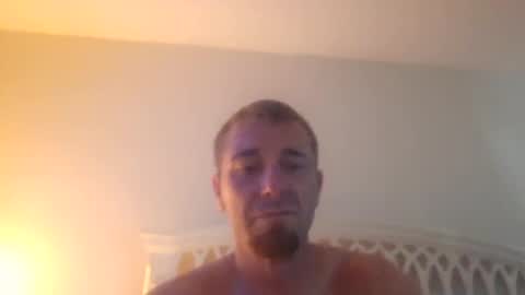 mst_198569 online show from June 3, 2026, 9:31 pm