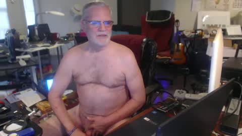 mt2much online show from September 19, 2025, 10:43 pm