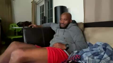 mt visuals online show from February 9, 2025, 2:06 am