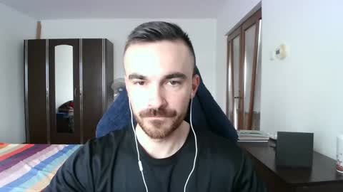 Snapshot of mu5clemania chatting on November 2, 2025, 7:11 am Victor online show from November 2, 2025, 7:11 am