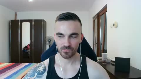 Snapshot of mu5clemania chatting on November 10, 2025, 11:20 am Victor online show from November 10, 2025, 11:20 am