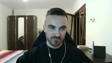 Snapshot of mu5clemania chatting on November 14, 2025, 4:38 pm Victor online show from November 14, 2025, 4:38 pm