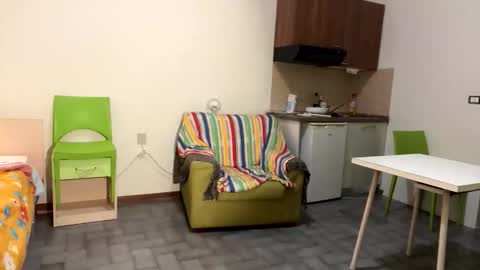 Snapshot of much_fun1 chatting on October 26, 2025, 5:08 pm much_fun1 online show from October 26, 2025, 5:08 pm