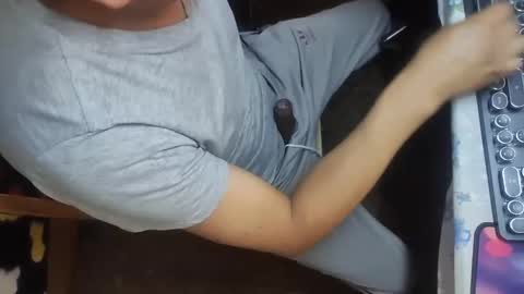 zenon online show from November 7, 2025, 7:03 pm