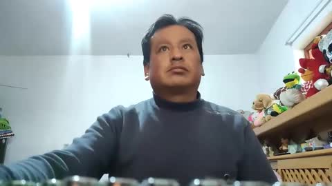 zenon online show from December 17, 2025, 7:31 pm