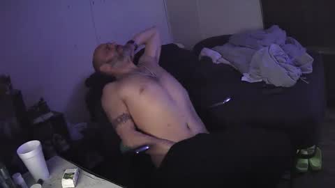 Muffdiver online show from January 18, 2026, 2:21 pm