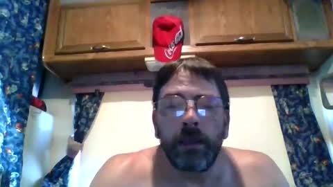 Snapshot of muffman1228 chatting on March 8, 2026, 8:45 pm muffman1228 online show from March 8, 2026, 8:45 pm