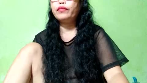 Snapshot of muffy_bunny chatting on February 5, 2026, 7:07 pm muffy_bunny online show from February 5, 2026, 7:07 pm