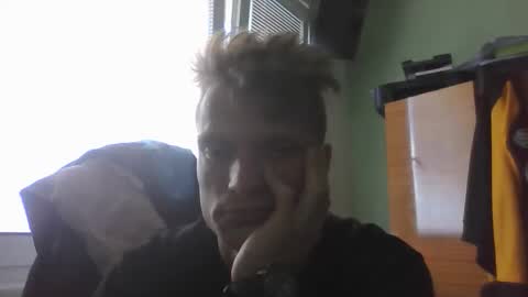 mugis420 online show from June 7, 2026, 5:06 pm