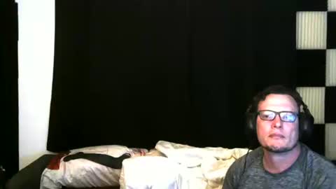 Snapshot of muhaha6973 chatting on September 20, 2025, 8:43 pm Marius online show from September 20, 2025, 8:43 pm