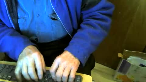 muller520 online show from November 13, 2025, 6:40 pm