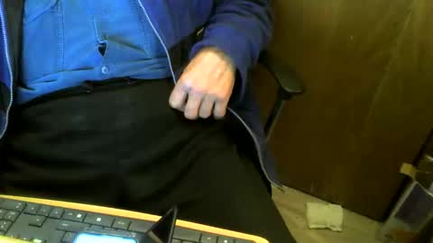 muller520 online show from November 24, 2025, 4:40 pm