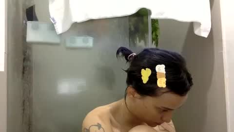 Snapshot of munchi_ chatting on December 29, 2024, 2:49 am   online show from December 29, 2024, 2:49 am