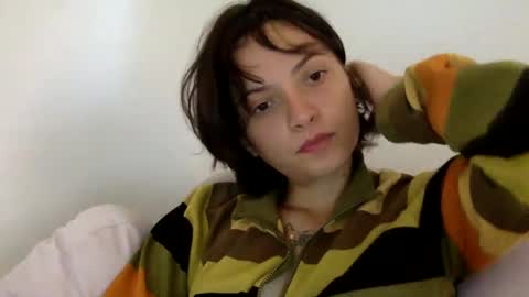 Snapshot of munchi_ chatting on January 20, 2025, 5:27 pm   online show from January 20, 2025, 5:27 pm