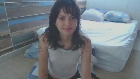 Snapshot of munchi_ chatting on September 22, 2025, 5:48 pm   online show from September 22, 2025, 5:48 pm