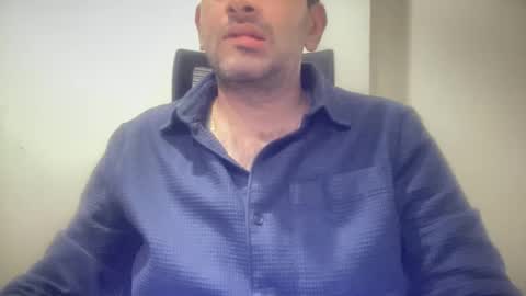 munnabobby2008 online show from November 24, 2025, 4:18 pm