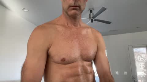 Araki online show from January 3, 2025, 3:55 pm