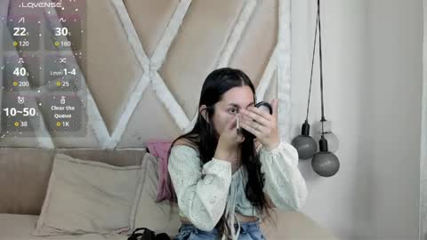 muriell_69 online show from May 31, 2026, 8:21 pm