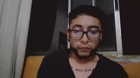 Snapshot of murphy585931 chatting on December 19, 2025, 4:30 am murphy585931 online show from December 19, 2025, 4:30 am