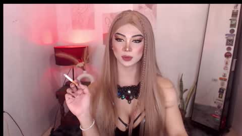 Snapshot of murphy_bitches chatting on October 17, 2025, 9:34 am MURPHY online show from October 17, 2025, 9:34 am