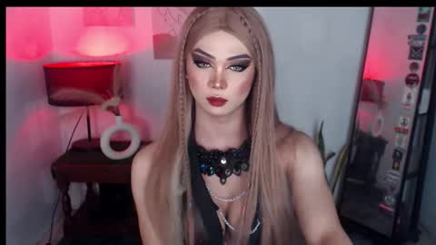 Snapshot of murphy_bitches chatting on October 22, 2025, 5:56 pm MURPHY online show from October 22, 2025, 5:56 pm