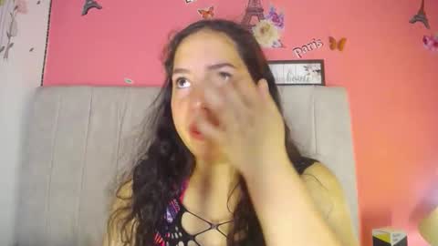 Snapshot of musaleva303av chatting on January 18, 2026, 2:37 am musaleva303av online show from January 18, 2026, 2:37 am