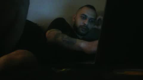 muscallan online show from November 11, 2025, 5:57 pm