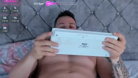 muscle_king_cum online show from December 2, 2024, 2:41 pm