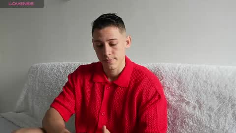 muscle_king_cum online show from March 25, 2026, 1:28 pm