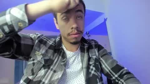 Snapshot of muscle_scott chatting on January 17, 2026, 1:05 pm muscle scott online show from January 17, 2026, 1:05 pm