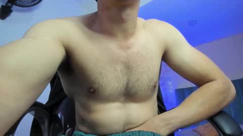 Snapshot of muscle_scott chatting on February 6, 2026, 3:48 pm muscle scott online show from February 6, 2026, 3:48 pm