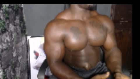 Snapshot of musclegodsammy23 chatting on January 9, 2025, 10:52 pm musclegod23 online show from January 9, 2025, 10:52 pm