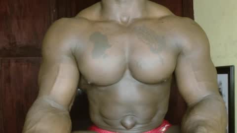Snapshot of musclegodsammy23 chatting on February 16, 2026, 2:02 pm musclegod23 online show from February 16, 2026, 2:02 pm