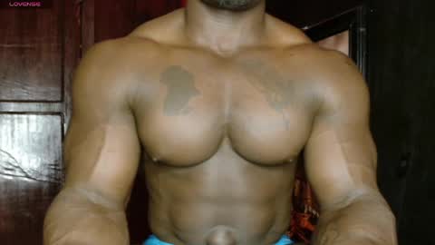 Snapshot of musclegodsammy23 chatting on April 8, 2026, 9:09 am musclegod23 online show from April 8, 2026, 9:09 am