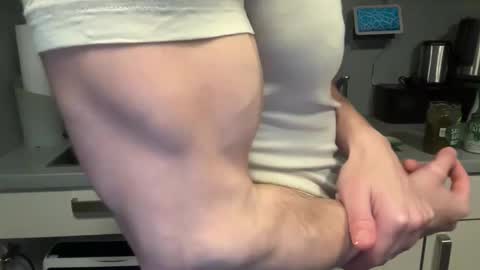 musclehair3 online show from March 24, 2026, 8:03 pm