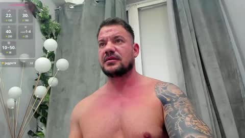 MuscleMonster31 online show from February 26, 2025, 6:58 am