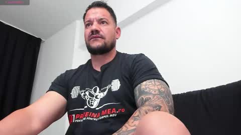 MuscleMonster31 online show from September 26, 2025, 11:20 pm