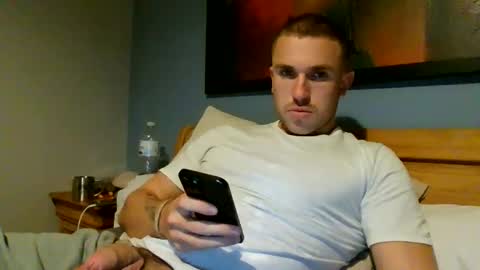 muscleshow00 online show from January 8, 2026, 6:54 pm