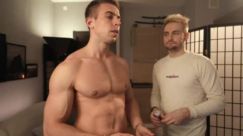 Snapshot of muscularfriend chatting on December 7, 2024, 4:03 pm Ivan online show from December 7, 2024, 4:03 pm