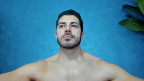 Snapshot of muscularmaster chatting on February 9, 2026, 10:25 pm muscularmaster onlyfans online show from February 9, 2026, 10:25 pm