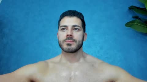 Snapshot of muscularmaster chatting on March 1, 2026, 9:50 pm muscularmaster onlyfans online show from March 1, 2026, 9:50 pm