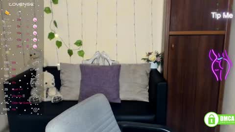 Jenya online show from January 31, 2025, 9:37 pm