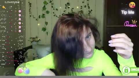 Snapshot of muse_kitty_jenia chatting on April 24, 2026, 5:59 pm Jenya online show from April 24, 2026, 5:59 pm