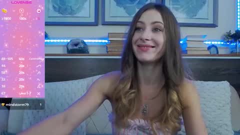 Snapshot of musedollx chatting on October 15, 2025, 7:25 pm Luna online show from October 15, 2025, 7:25 pm