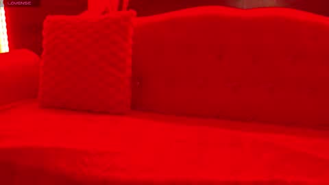 Snapshot of musedollx chatting on October 26, 2025, 8:26 pm Luna online show from October 26, 2025, 8:26 pm