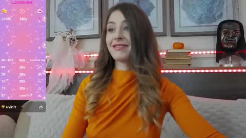 Snapshot of musedollx chatting on October 30, 2025, 8:31 pm Luna online show from October 30, 2025, 8:31 pm