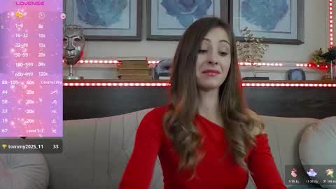 Snapshot of musedollx chatting on November 5, 2025, 7:36 pm Luna online show from November 5, 2025, 7:36 pm